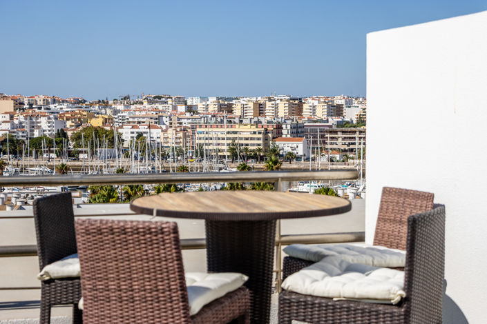 Image No.40-3 Bed Apartment for sale
