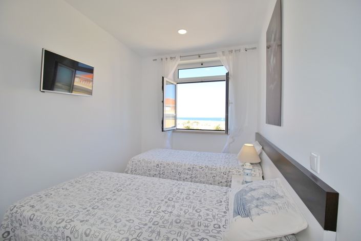 Image No.15-3 Bed Apartment for sale