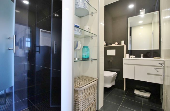 Image No.8-3 Bed Apartment for sale