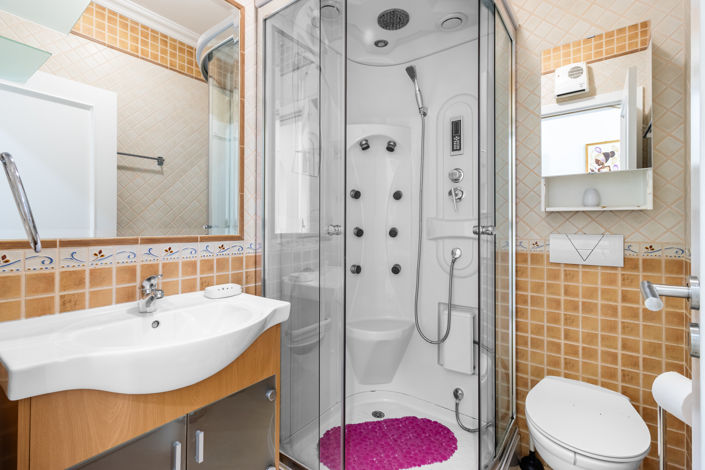Image No.14-2 Bed Apartment for sale