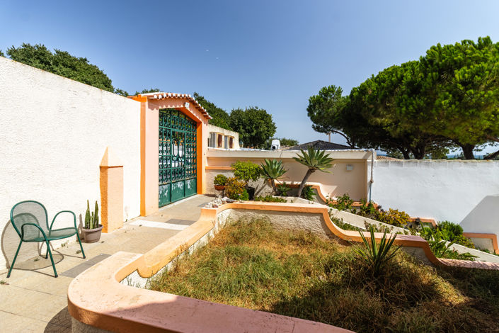 Image No.32-4 Bed Villa for sale