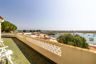 balcony (2).jpg