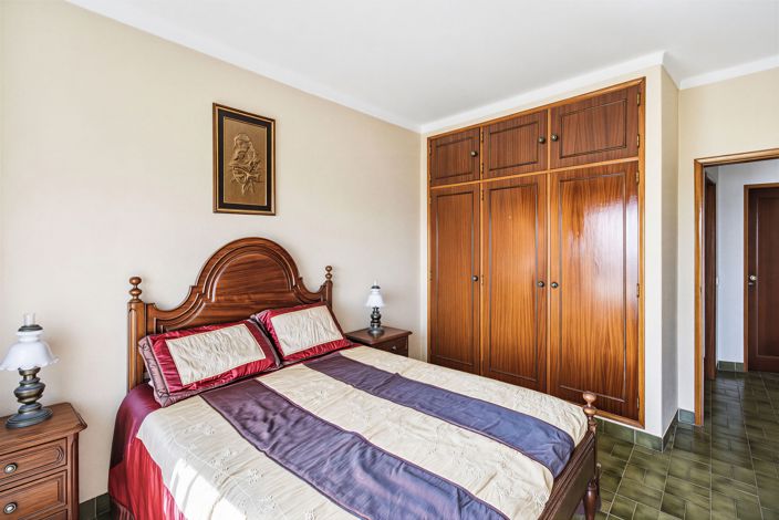 Image No.10-4 Bed Villa for sale