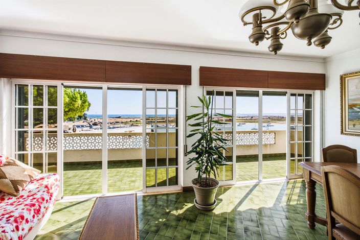Image No.25-4 Bed Villa for sale