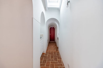 hallway.jpg