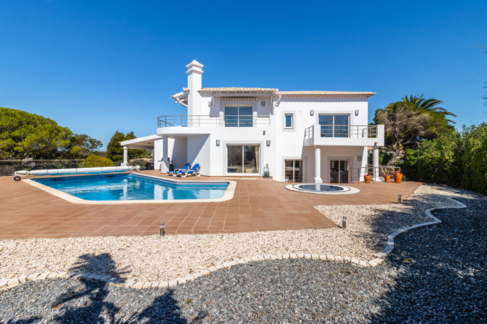 Image No.2-Villa de 5 chambres à vendre à Vila do Bispo