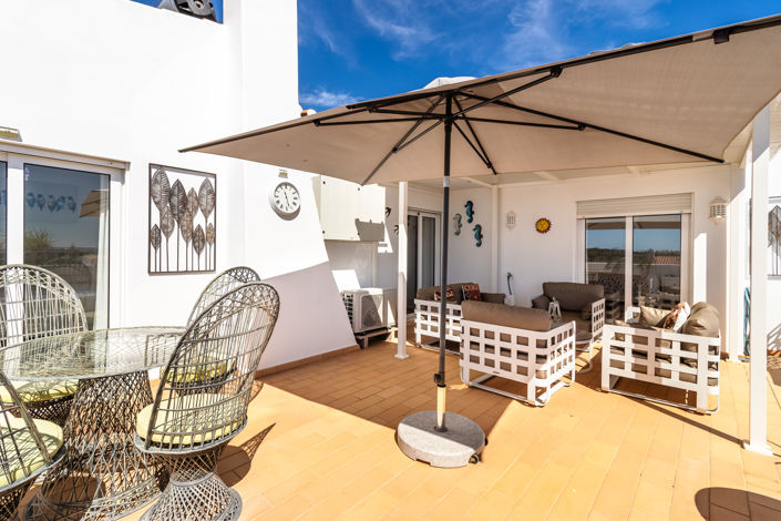 Image No.23-4 Bed Villa for sale