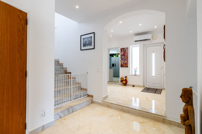 Image No.28-4 Bed Villa for sale