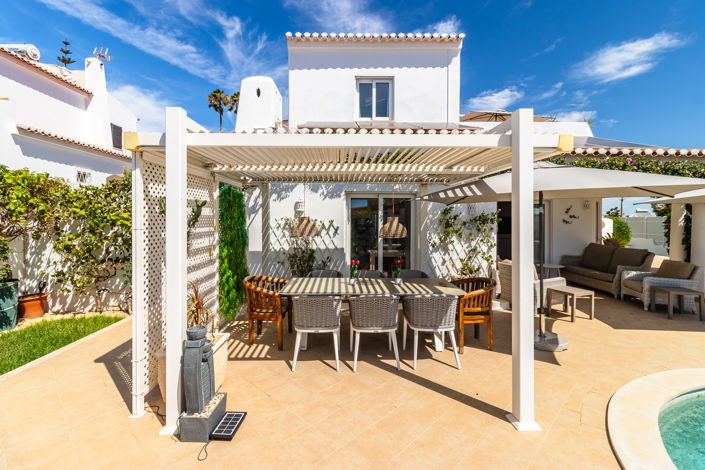 Image No.48-4 Bed Villa for sale