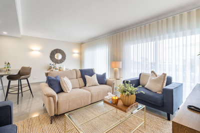 1 LIVING ROOM (6).jpg