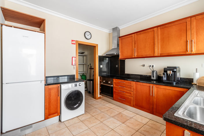 Image No.16-2 Bed Townhouse for sale