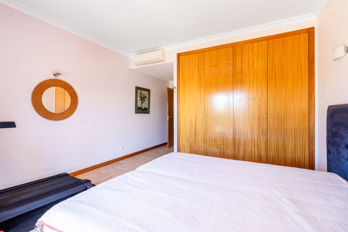 Image No.24-2 Bed Townhouse for sale