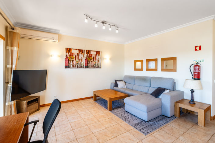 Image No.7-2 Bed Townhouse for sale