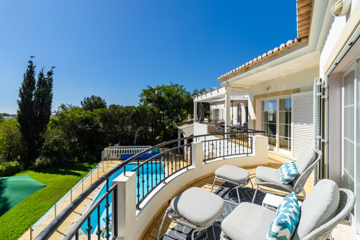Image No.2-5 Bed Villa for sale