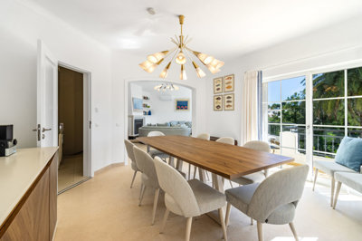 2 dining room (2).jpg