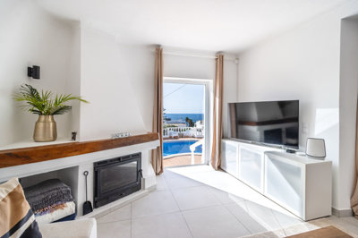 living room 2.jpg