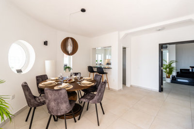 dining room.jpg