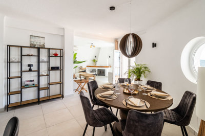 2 DINING ROOM (4).jpg