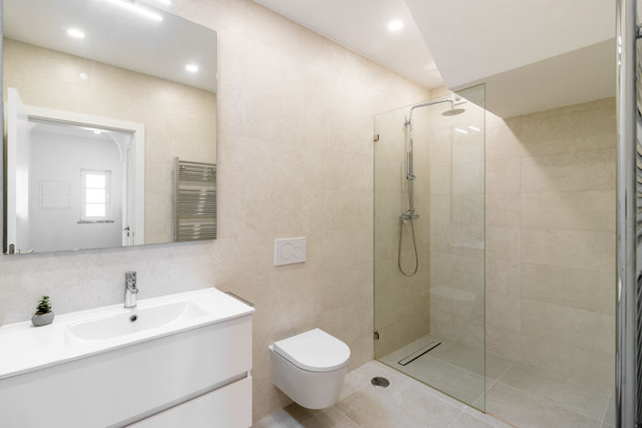 Image No.12-3 Bed Villa for sale