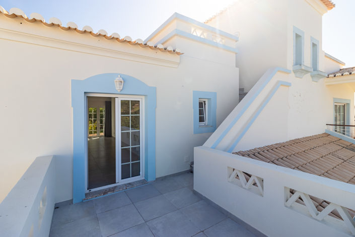 Image No.33-3 Bed Villa for sale