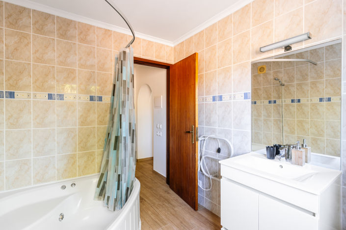 Image No.24-9 Bed Villa for sale