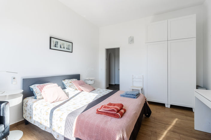Image No.40-9 Bed Villa for sale