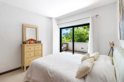 3 MASTER BEDROOM (3).jpg