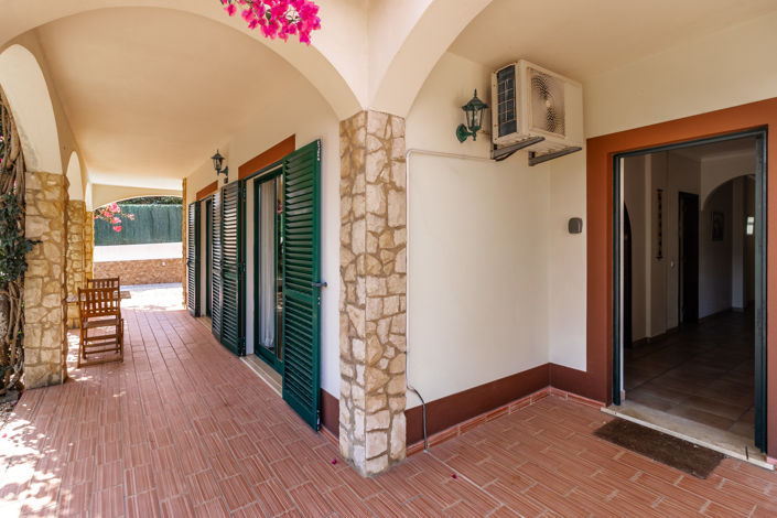 Image No.41-4 Bed Villa for sale