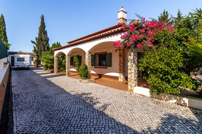 Image No.42-4 Bed Villa for sale