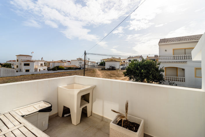 Image No.10-3 Bed Villa for sale
