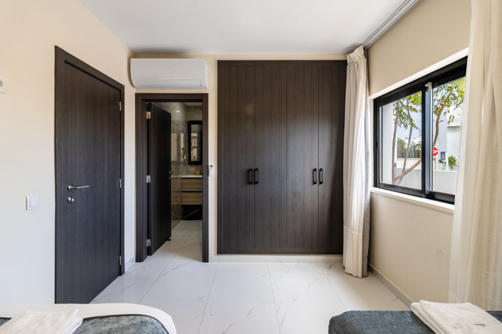 Image No.25-3 Bed Villa for sale