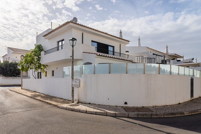 Image No.38-3 Bed Villa for sale