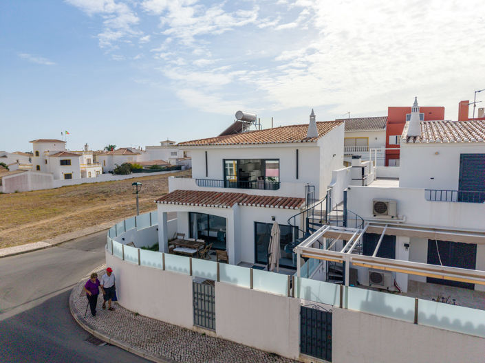 Image No.39-3 Bed Villa for sale