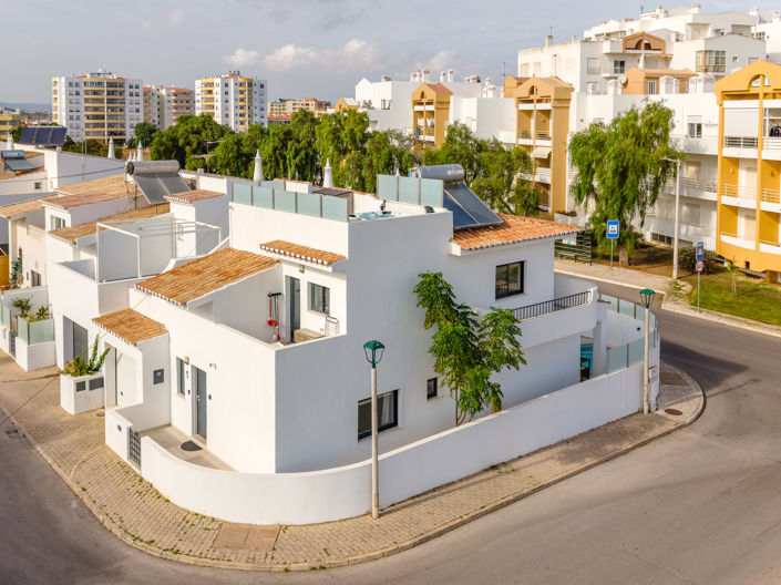 Image No.41-3 Bed Villa for sale