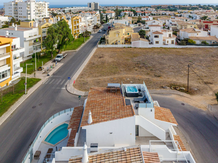 Image No.46-3 Bed Villa for sale