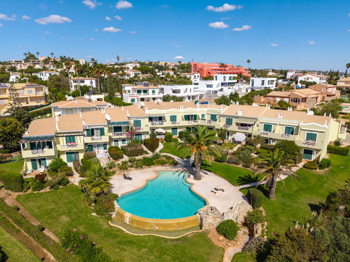 Image No.48-2 Bed Townhouse for sale