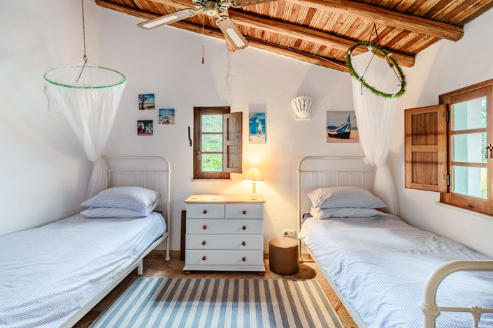 Image No.14-6 Bed Villa for sale