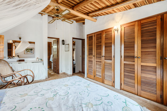 Image No.17-6 Bed Villa for sale