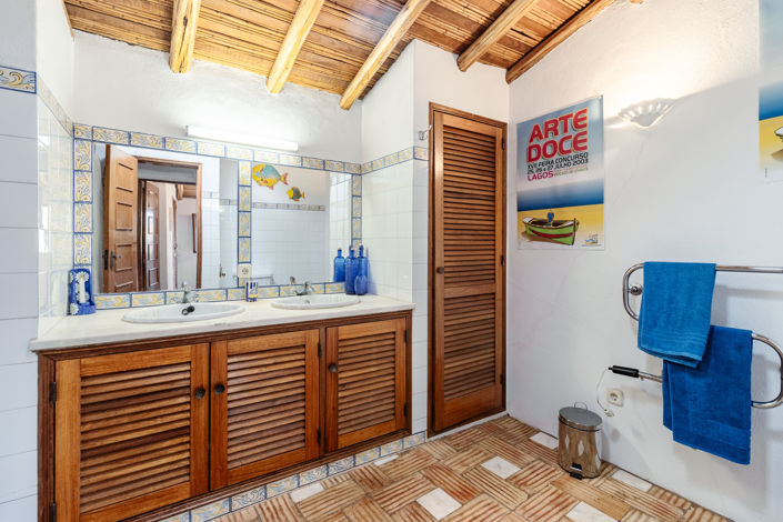 Image No.23-6 Bed Villa for sale