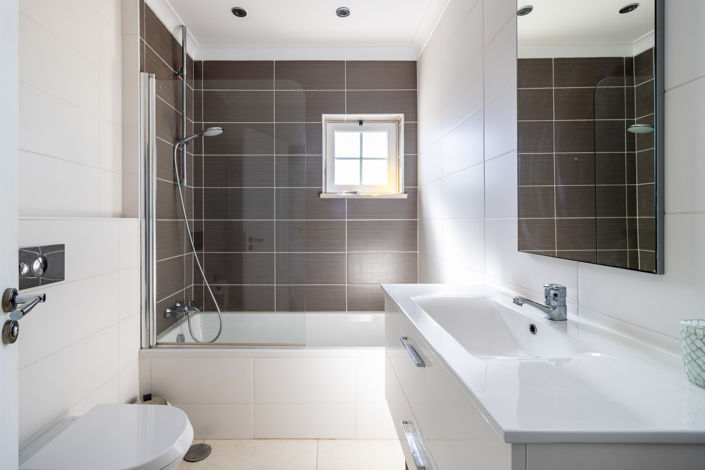 Image No.26-2 Bed Apartment for sale