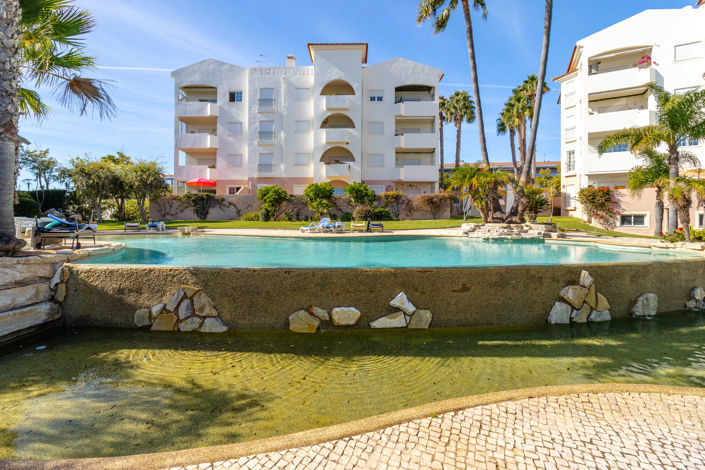 Image No.34-2 Bed Apartment for sale