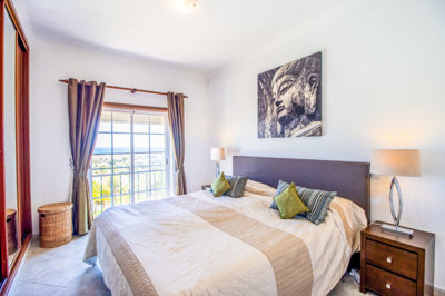 Bedroom window_1.jpg