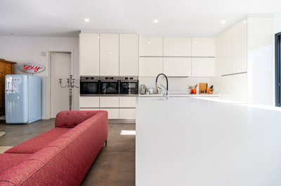 3 kitchen (2).jpg