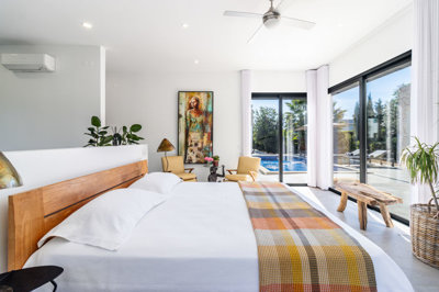 4 master bedroom 1 (3).jpg