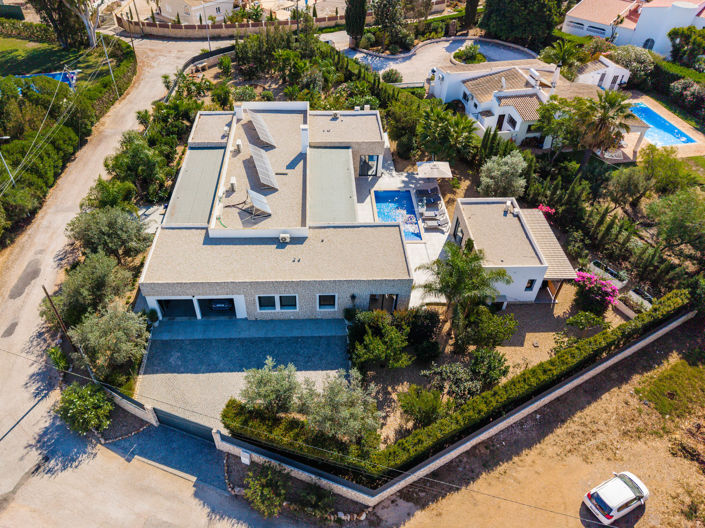 Image No.59-4 Bed Villa for sale
