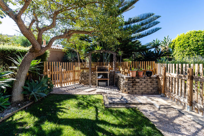 Image No.29-9 Bed Villa for sale