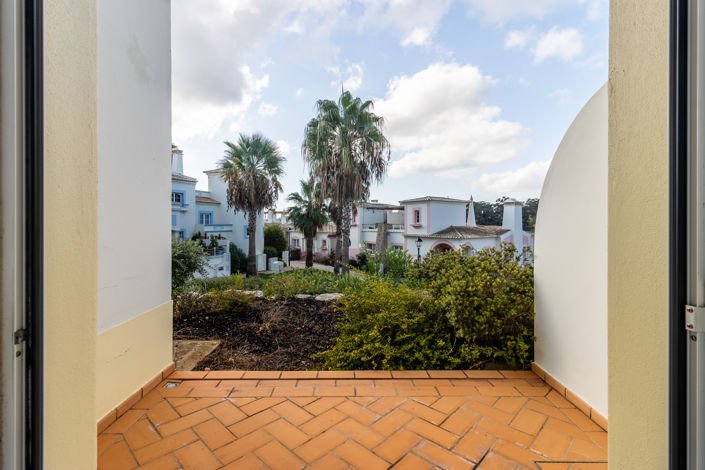 Image No.22-2 Bed Townhouse for sale