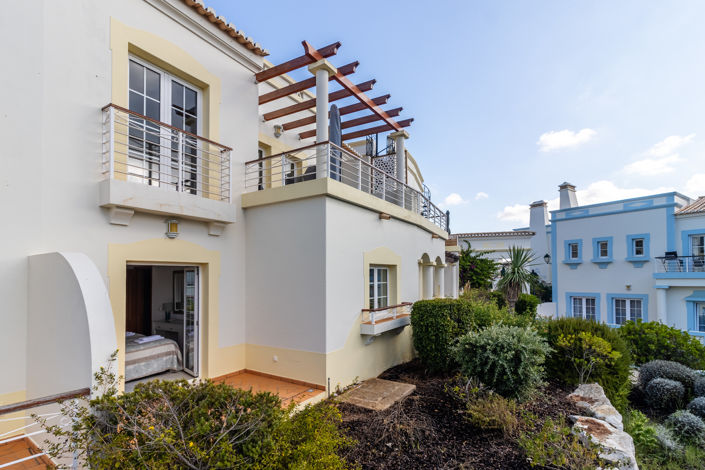 Image No.23-2 Bed Townhouse for sale