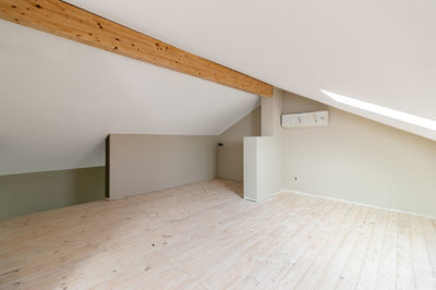 3 top floor (1).jpg