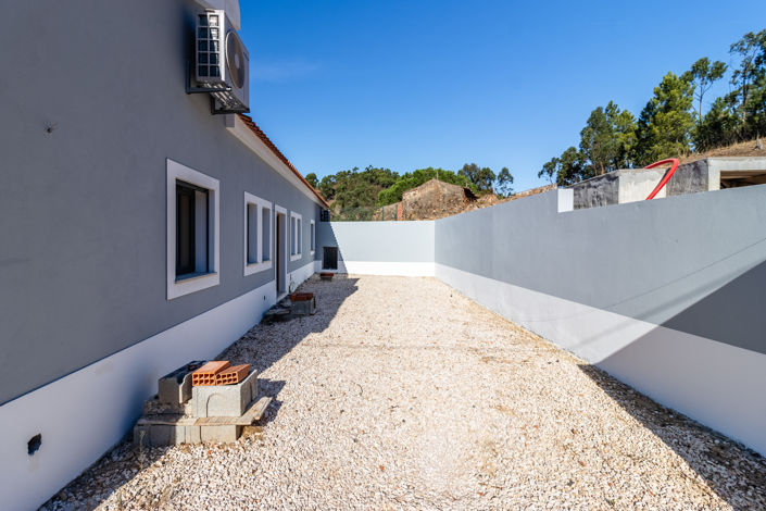 Image No.30-3 Bed Villa for sale